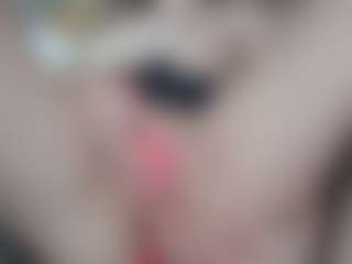 NaughtyBlooms's Live Sex Cam Show