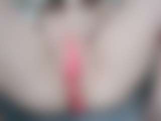 NaughtyBlooms's Live Sex Cam Show
