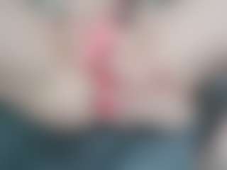 NaughtyBlooms's Live Sex Cam Show
