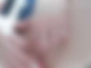 NaughtyBlooms's Live Sex Cam Show