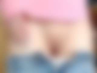 NaughtyBlooms's Live Sex Cam Show