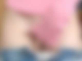 NaughtyBlooms's Live Sex Cam Show