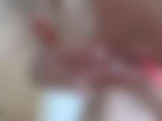 NaughtyBlooms's Live Sex Cam Show