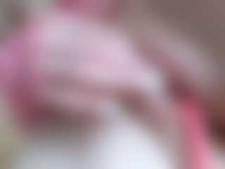NaughtyBlooms's Live Sex Cam Show