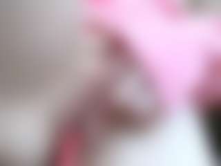 NaughtyBlooms's Live Sex Cam Show