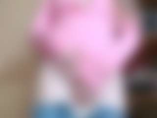 NaughtyBlooms's Live Sex Cam Show