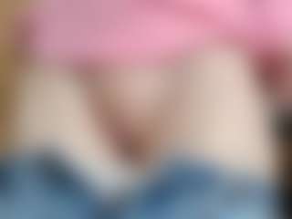NaughtyBlooms's Live Sex Cam Show