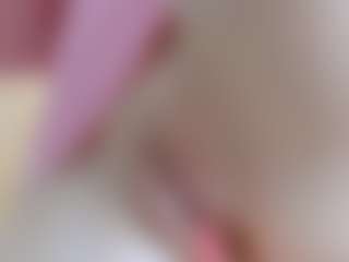 NaughtyBlooms's Live Sex Cam Show