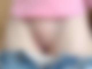 NaughtyBlooms's Live Sex Cam Show