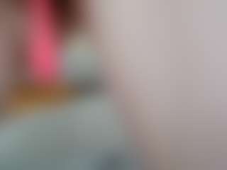 NaughtyBlooms's Live Sex Cam Show