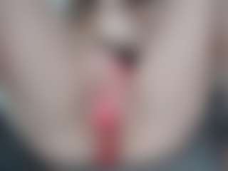 NaughtyBlooms's Live Sex Cam Show