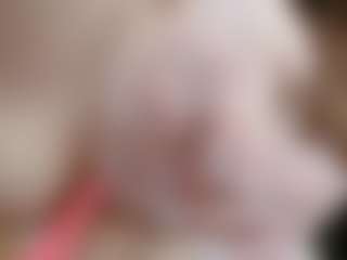 NaughtyBlooms's Live Sex Cam Show