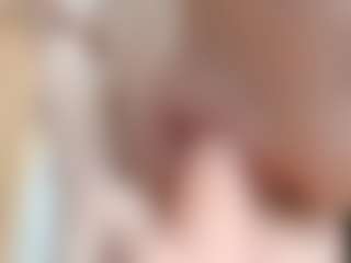 NaughtyBlooms's Live Sex Cam Show