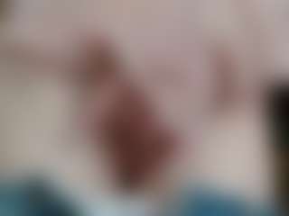 NaughtyBlooms's Live Sex Cam Show