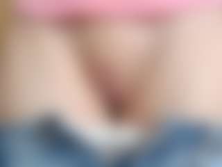Live cam show with NaughtyBlooms - Natural on slutload