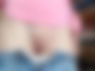 NaughtyBlooms's Live Sex Cam Show
