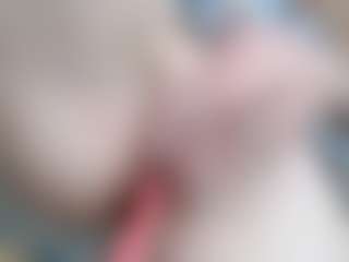 Live cam show with NaughtyBlooms - Normal on TeamSkeetLive