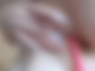 NaughtyBlooms's Live Sex Cam Show