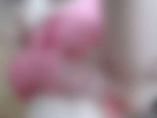 NaughtyBlooms's Live Sex Cam Show