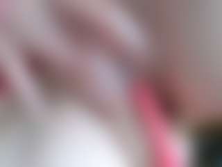 NaughtyBlooms's Live Sex Cam Show