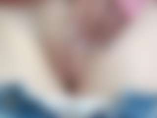 Live cam show with NaughtyBlooms - Public Lovense on SpankPalCams