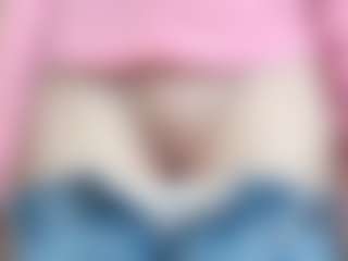 NaughtyBlooms's Live Sex Cam Show