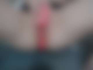 NaughtyBlooms's Live Sex Cam Show
