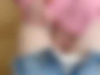 NaughtyBlooms's Live Sex Cam Show