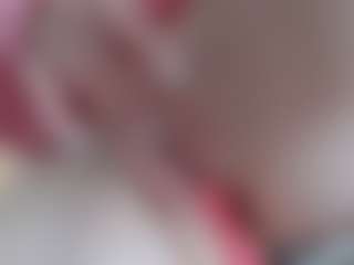 NaughtyBlooms's Live Sex Cam Show