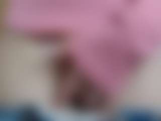NaughtyBlooms's Live Sex Cam Show