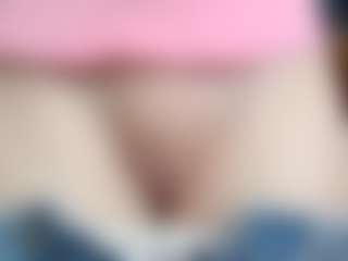 NaughtyBlooms's Live Sex Cam Show