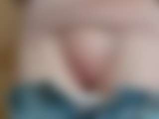 Live cam show with NaughtyBlooms - Toys on CSO-WL