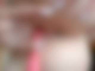 NaughtyBlooms's Live Sex Cam Show