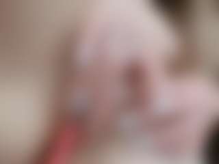 NaughtyBlooms's Live Sex Cam Show