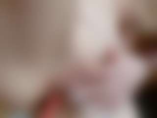NaughtyBlooms's Live Sex Cam Show