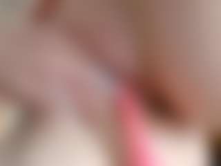 NaughtyBlooms's Live Sex Cam Show