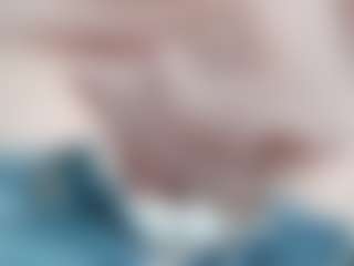 NaughtyBlooms's Live Sex Cam Show