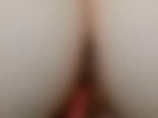 NaughtyBlooms's Live Sex Cam Show