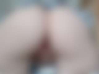 NaughtyBlooms's Live Sex Cam Show