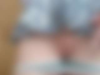 Live cam show with NaughtyBlooms - Brown Eyes Blonde Hair on Hubzter Live