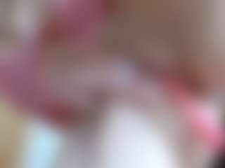 NaughtyBlooms's Live Sex Cam Show