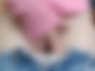 NaughtyBlooms's Live Sex Cam Show