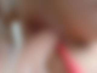 Live cam show with NaughtyBlooms - Striptease on Milfs Live