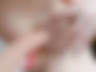 NaughtyBlooms's Live Sex Cam Show