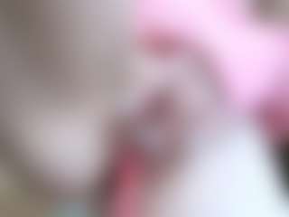 Live cam show with NaughtyBlooms - Squirt on Stripli.com