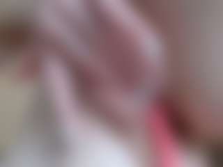 NaughtyBlooms's Live Sex Cam Show