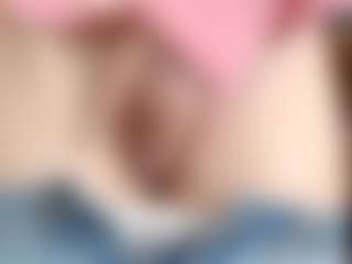 NaughtyBlooms's Live Sex Cam Show