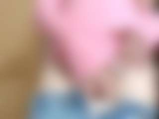 NaughtyBlooms's Live Sex Cam Show