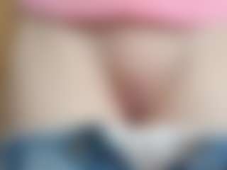 NaughtyBlooms's Live Sex Cam Show