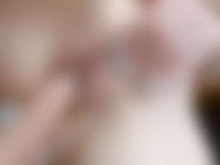 NaughtyBlooms's Live Sex Cam Show